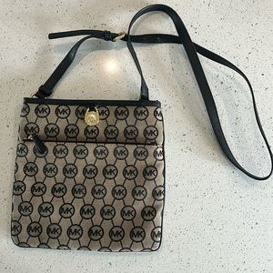 Michael Kors Crossbody bag